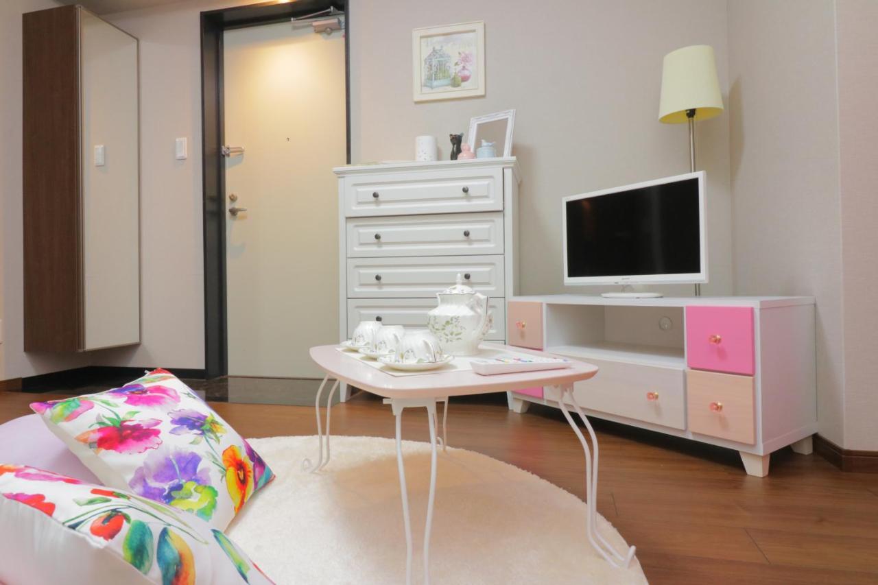 אוסקה Hg Cozy Hotel No 32 通天閣前 מראה חיצוני תמונה