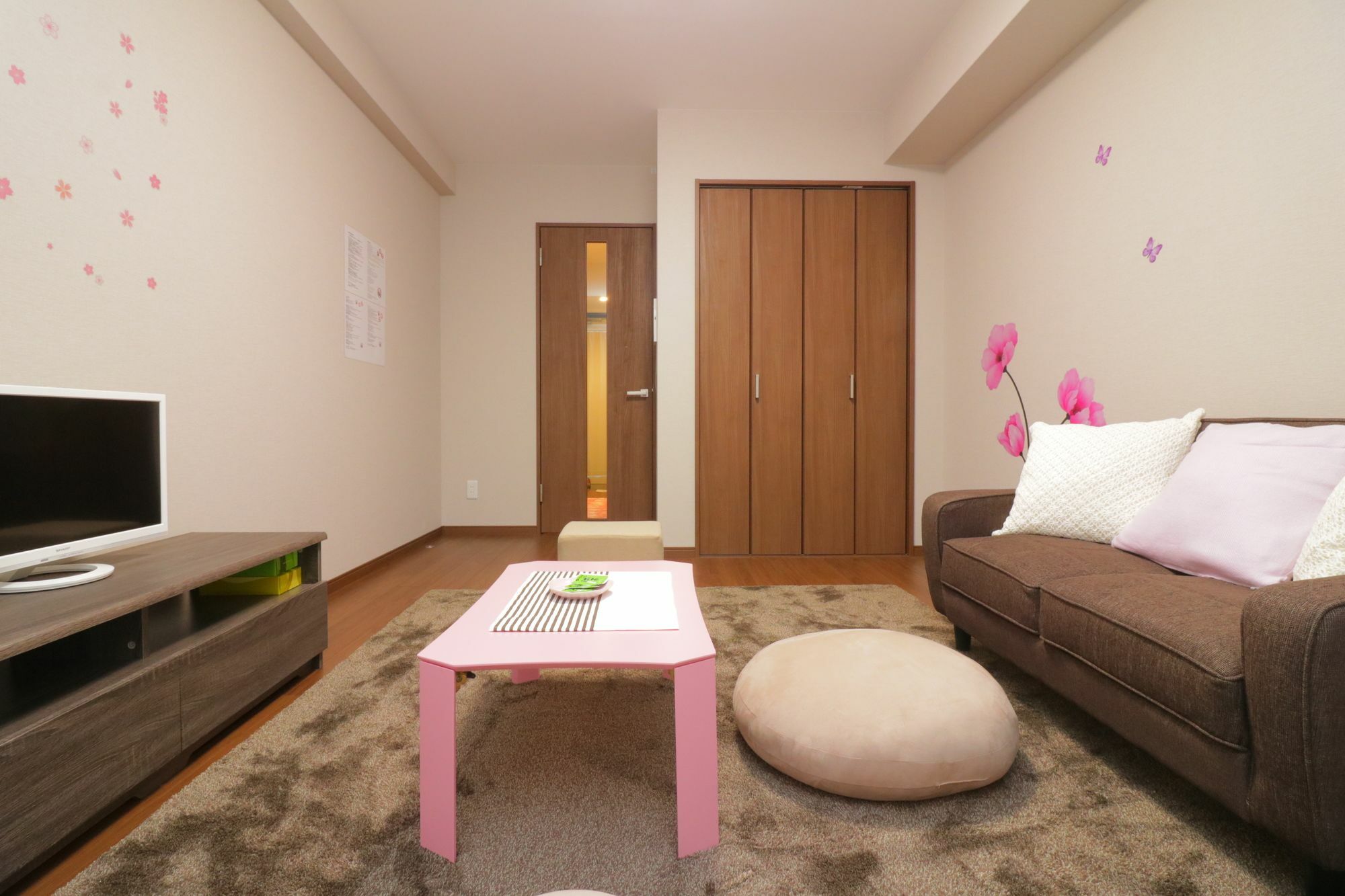 אוסקה Hg Cozy Hotel No 32 通天閣前 מראה חיצוני תמונה